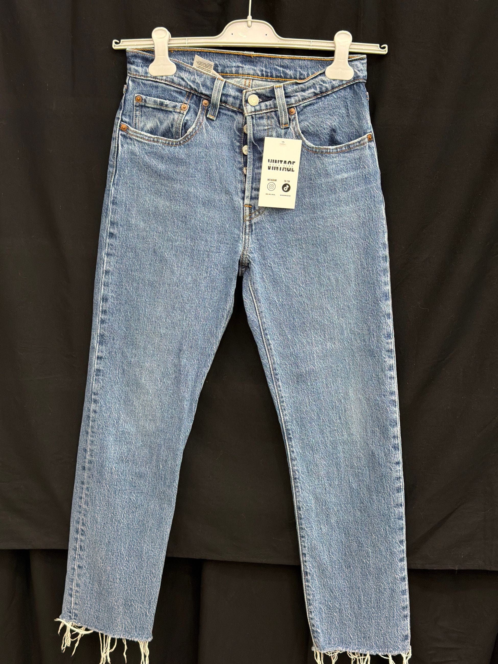 pantalone levis